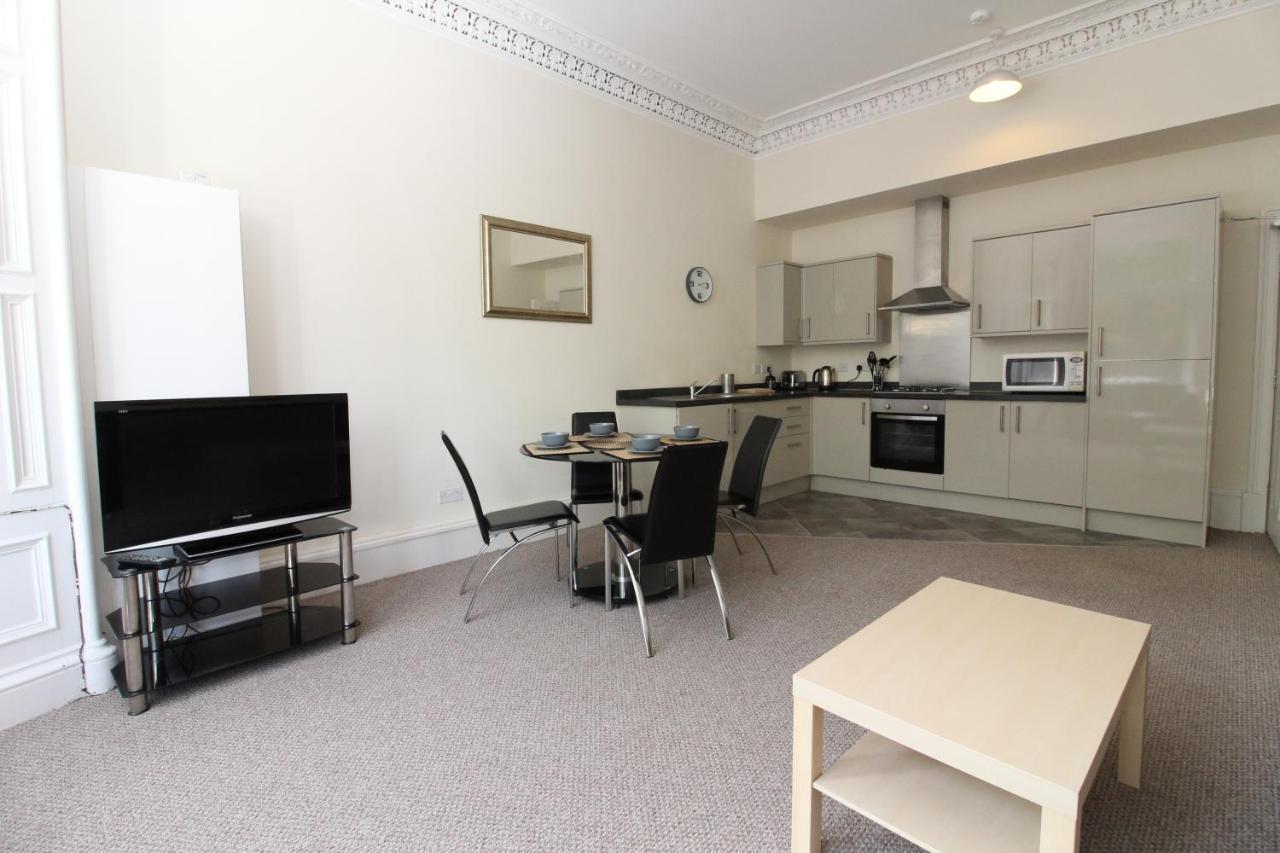 Central Two Bedroom Victorian Apartment With Free Parking Édimbourg Extérieur photo